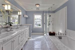 white-gray-bathroom