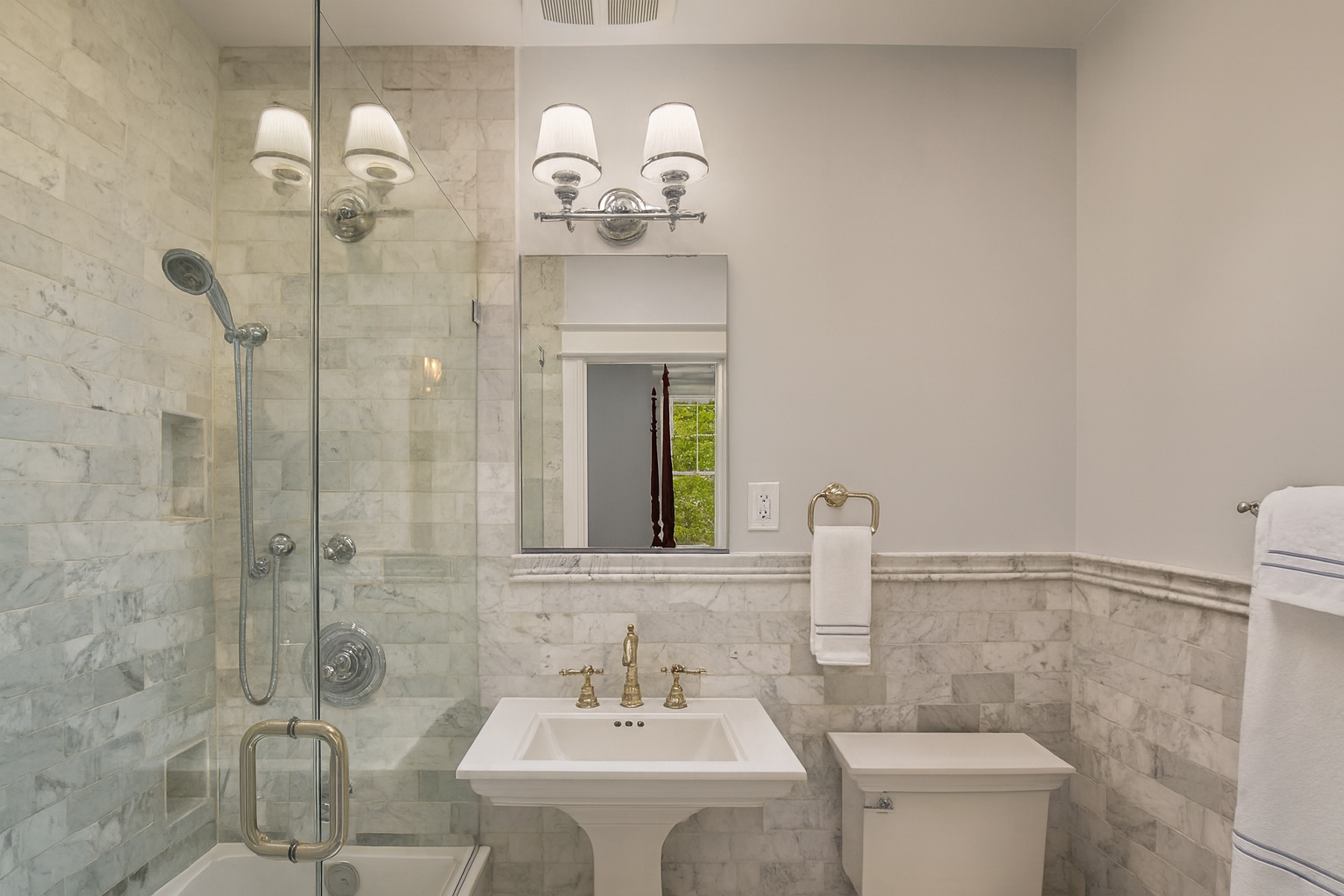 Luxury Countertops & Backsplashes